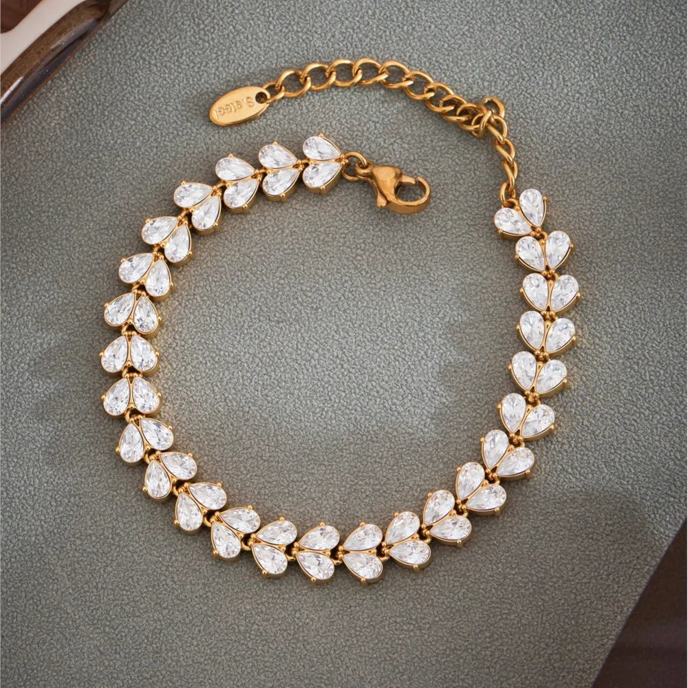 Heart Bracelet In Stainless Steel 18k Gold Plated Waterproof Non Tarnish Shiny Zircon Cubic Zirconia Chain Bracelets For Women