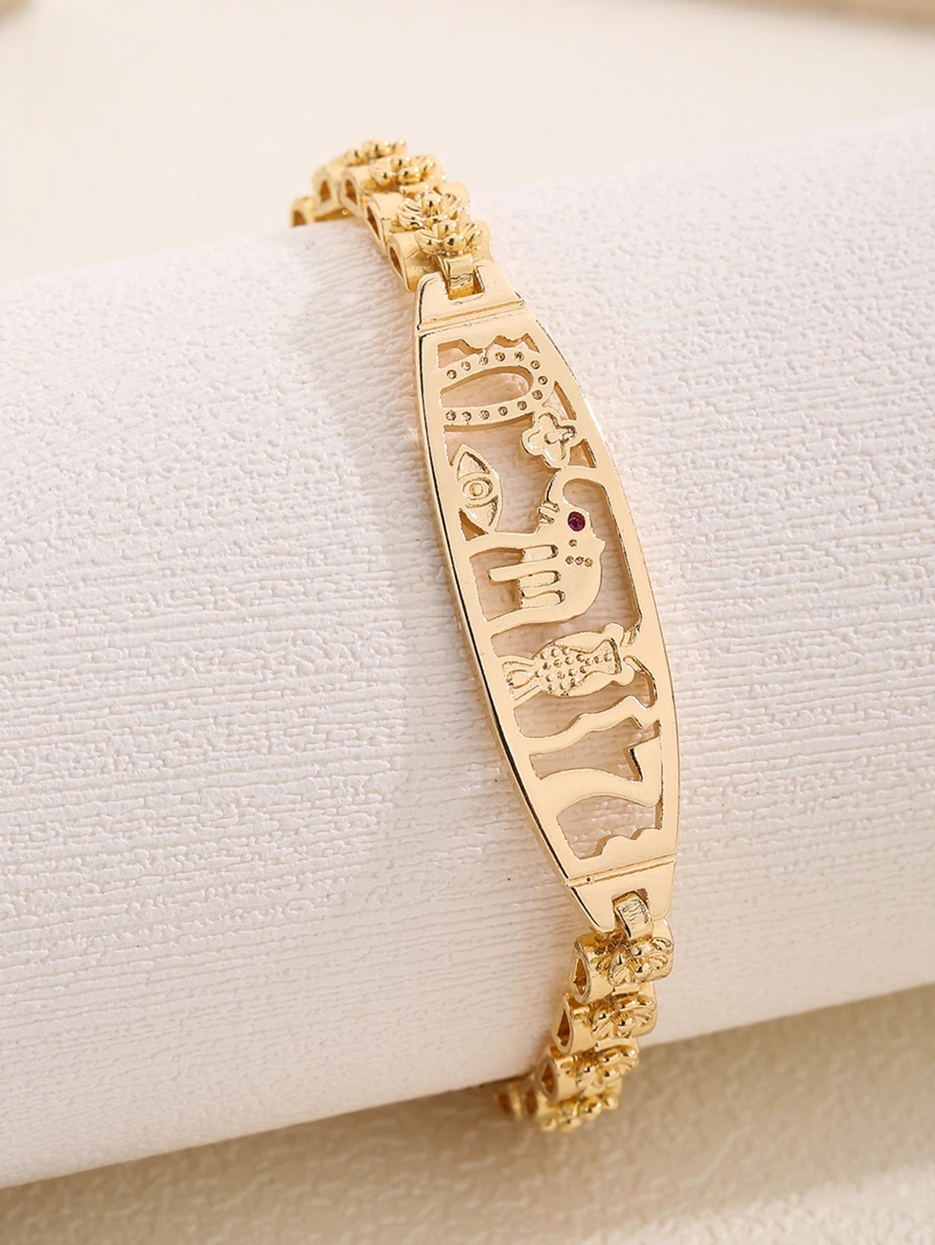 FanSibao Jewelry Fashion Exquisite Elegant Unique Hollow Elephant Shaped Women's Bracelet Light Gold Birthday Christmas Gift